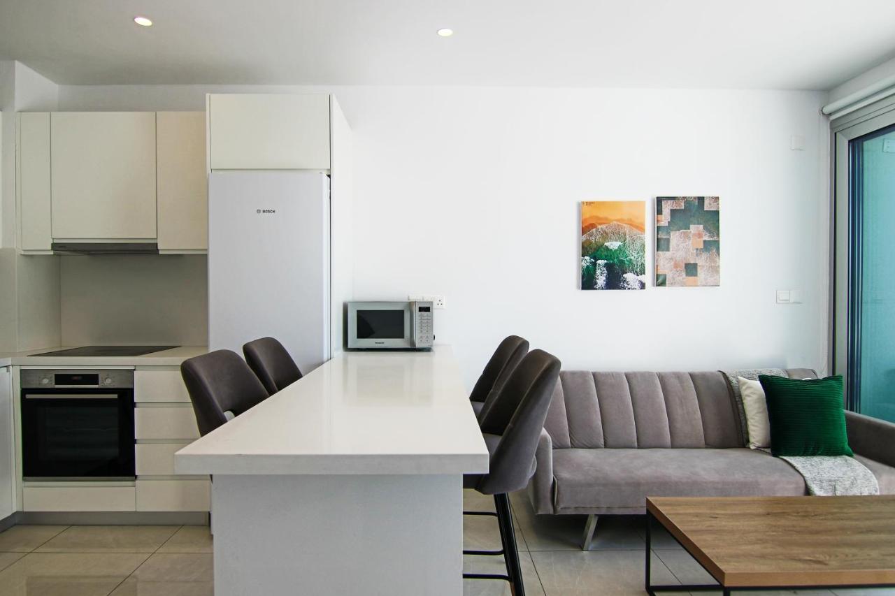 Phaedrus Living - Seaside Executive Flat Harbour 203 Apartment Пафос Екстериор снимка