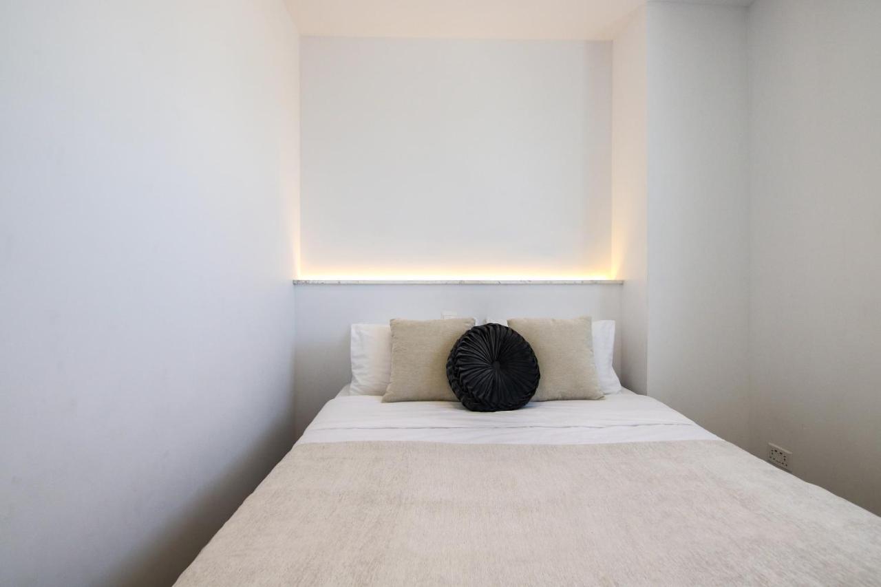 Phaedrus Living - Seaside Executive Flat Harbour 203 Apartment Пафос Екстериор снимка