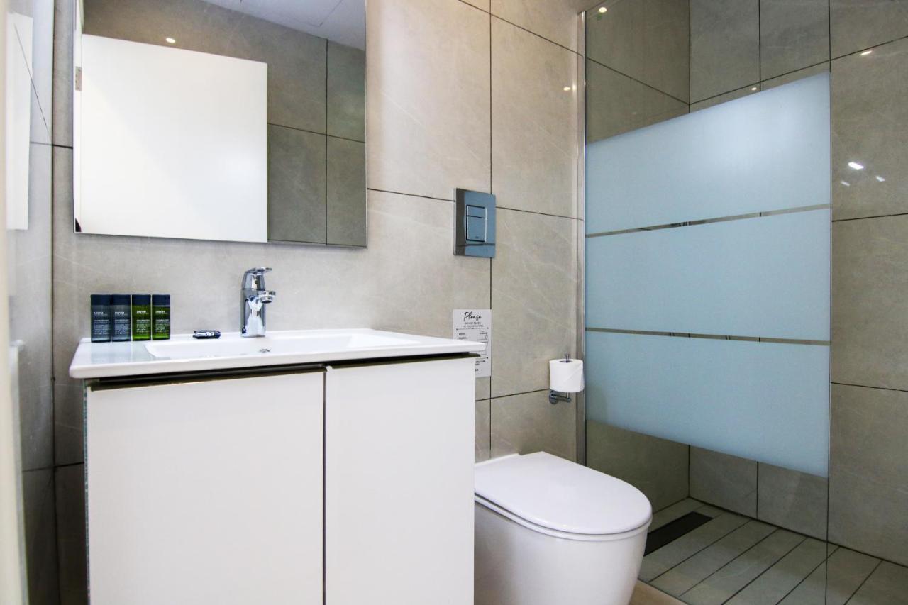 Phaedrus Living - Seaside Executive Flat Harbour 203 Apartment Пафос Екстериор снимка
